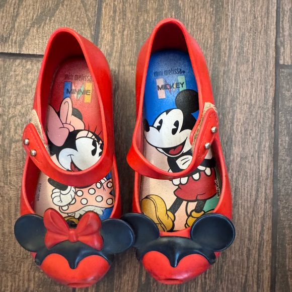 Mini Melissa Mickey/ Minnie Shoes - Picture 3 of 3